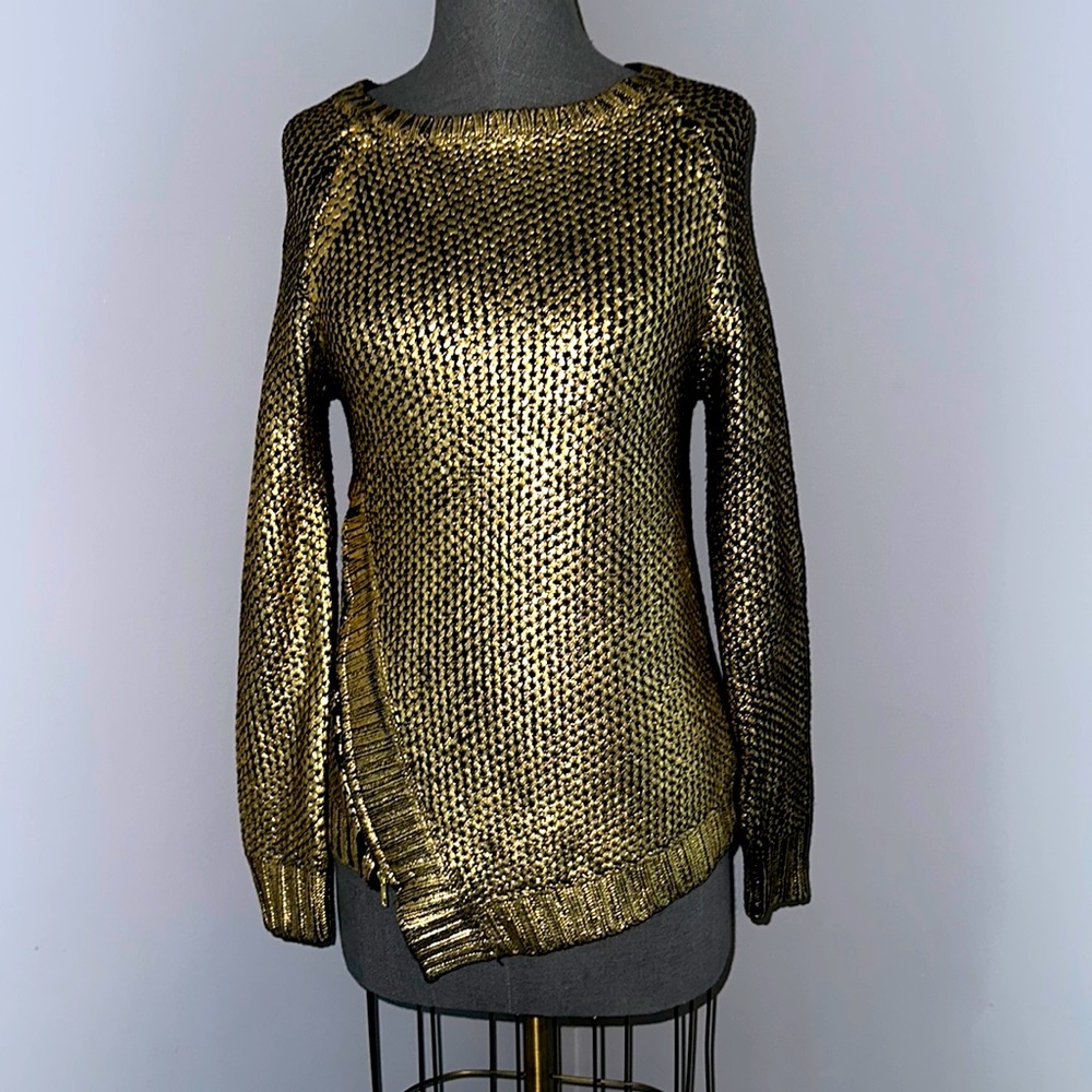 Saks Fifth Avenue Gold Sweater Size S